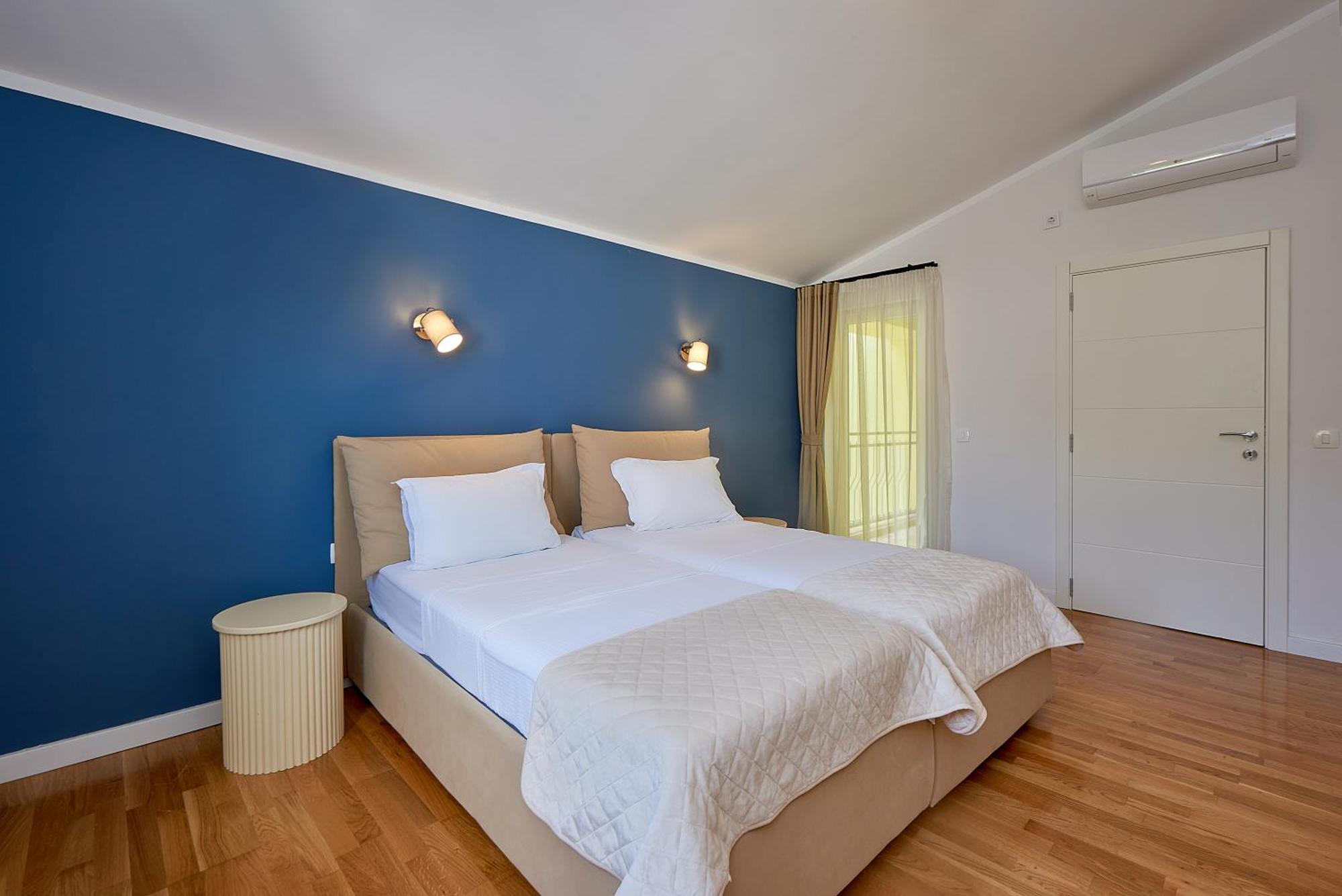 2Montenegro Mimoza Apartments Dobrota Kültér fotó