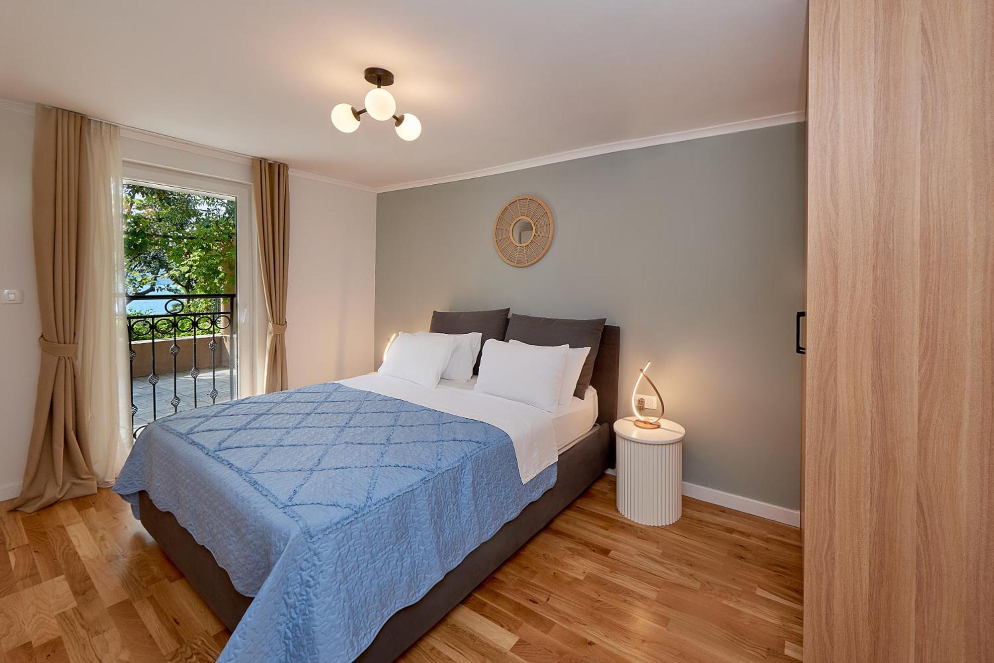2Montenegro Mimoza Apartments Dobrota Kültér fotó